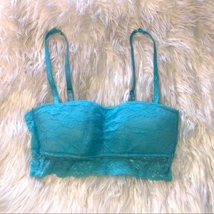 NWOT - Blue Lace Padded Top/Bandeau